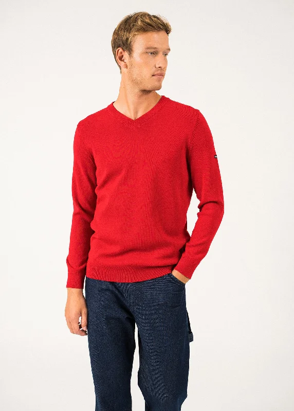 Cuirassé V neck jumper - in soft wool (ROUGE)