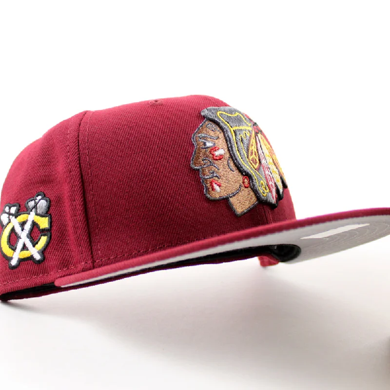 Chicago Blackhawks Black Hawks Logo New Era 59Fifty Fitted Hat (Cardinal Red Gray Under brim)