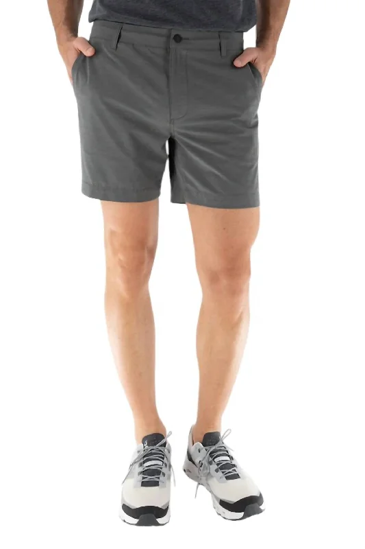 Hybrid Shorts In Grey