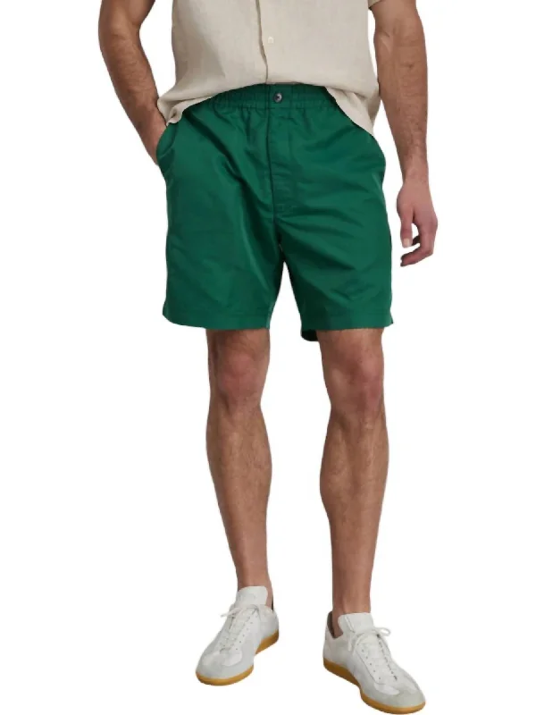 Irving Shorts In Green