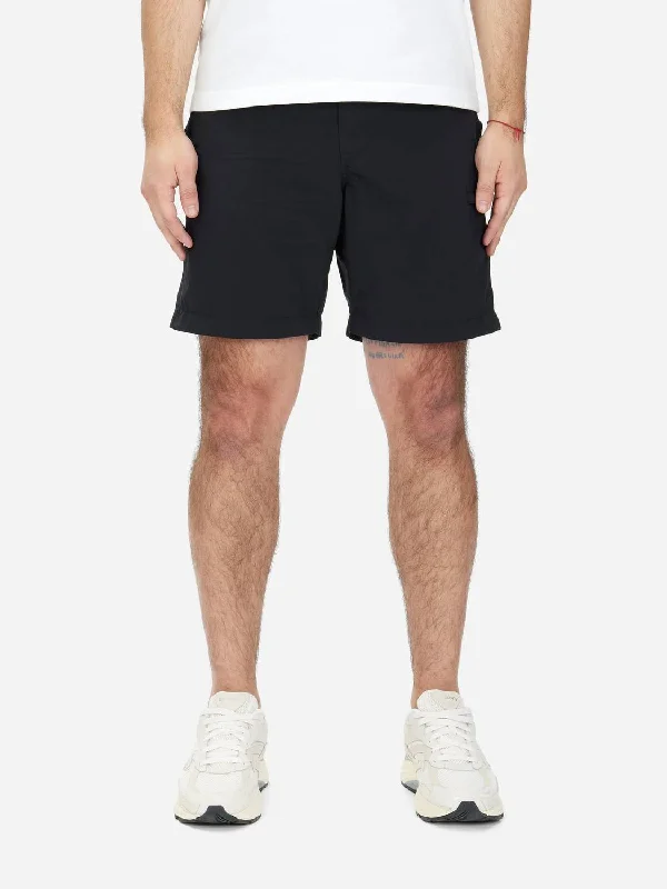 Trail Shorts In Black